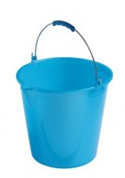 Bucket With Spout